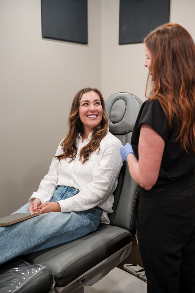 Nurse injector providing aesthetic treatment in Columbus